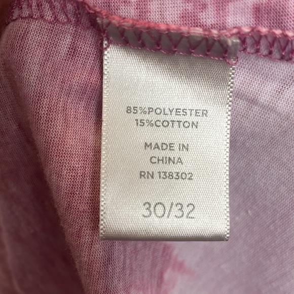 Ave Leisure- Floral Design Tee- 30/32 - Picture 6 of 6